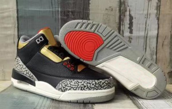

with box 2022 black gold basketball shoes men black fire red metallic gold cement grey sneaker