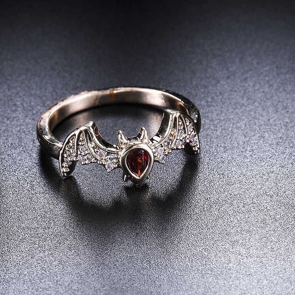 

designer hip hop rings punk ring bronze zircon bat animal rings, Silver