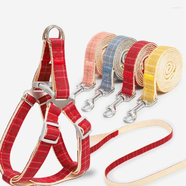 Forniture per animali domestici Imbracatura per cani Set guinzaglio Cinturino toracico a forma di I Reticolo Imbracature in nylon imitazione Regolazione del busto Design con fibbia Collari Guinzagli