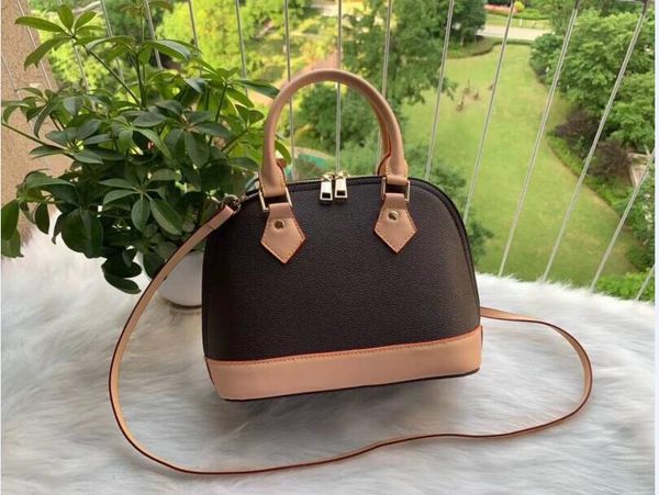 

luxurys designers bag alma 25cm women shoulder bags messenger bag leather lvs handbag wallet purse crossbody tote with lock key juy