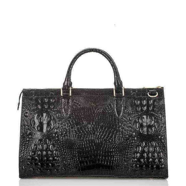 

fgdesigners handbags 2022 new portable messenger bag concave convex brahman