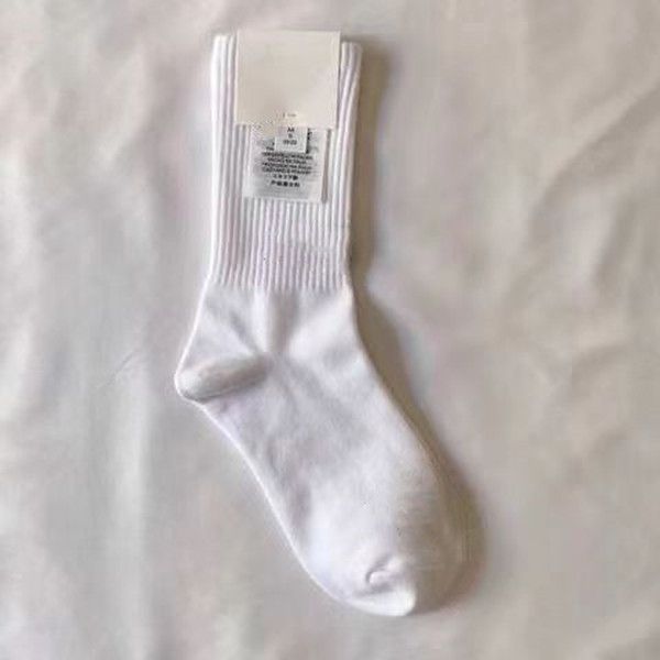 

men's socks designer fashion stockings men's women's socks cotton stockings cute comfortable stockings letter pattern t230131, Black