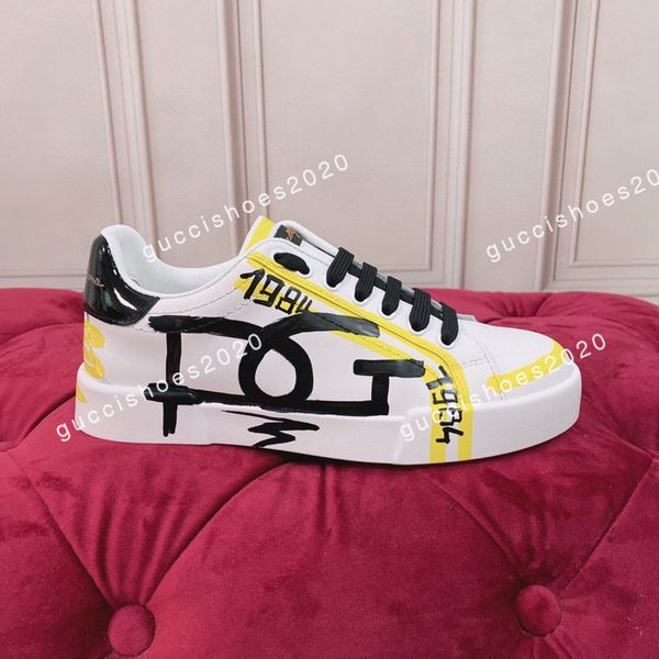 

women designer casual shoes embroidery printed alphabet canvas sneakers all-match brand stylist shoe mesh breathable trainers, Black;red