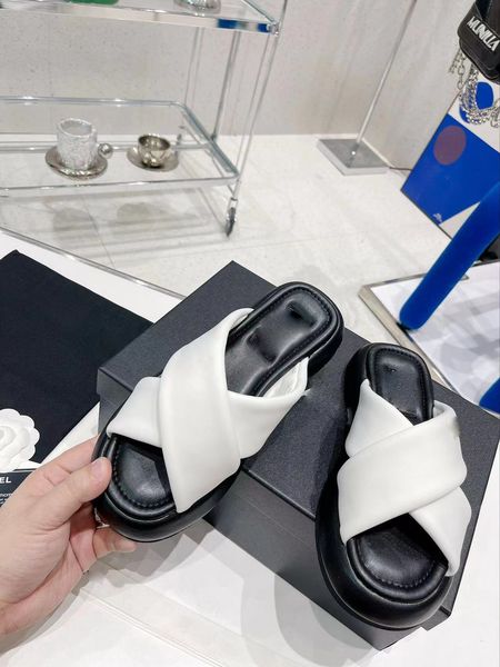 

2022 designer womens g sandals mens slippers flip flops luxury flat thick bottom embroidery printed jelly rubber leather women dress shoes h, Black