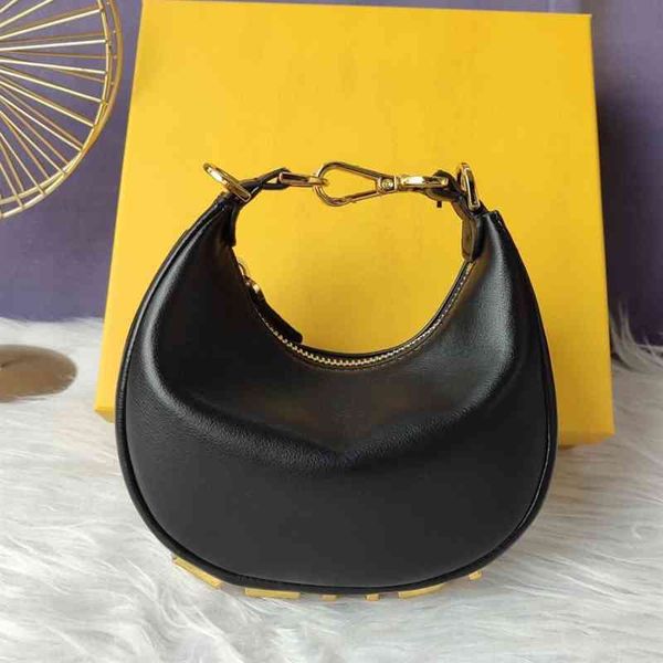 

2022 new women's underarm bags, fashion trends, shoulder spring and summer essential handbags, messenger bag