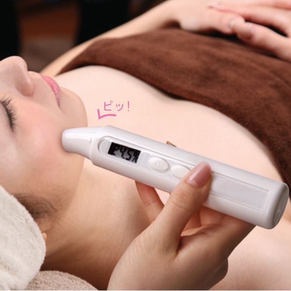 

personal at home use multi-functional beauty equipment portable face moisture analyzer digital skin oil hydration checker, Black;white