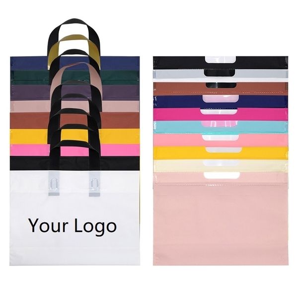 Sacos plásticos embalagem de presentes comerciais com alça de loop para boutique saco de roupas de roupas personalizadas personalizadas 220704