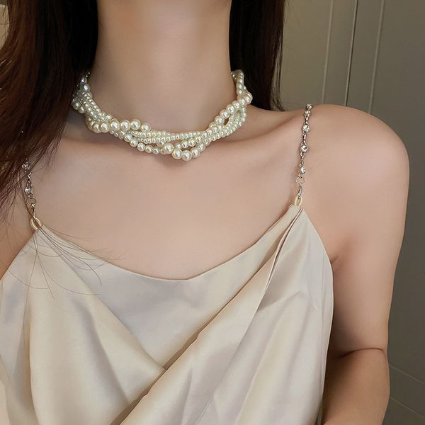 

korean style twist pearl necklace chain choker wholesale fashion female alloy jewelry for gifts, Golden;silver