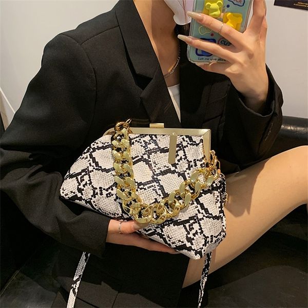 

62% off 2022 new designer bags niche design fashion versatile shoulder texture portable messenger women's