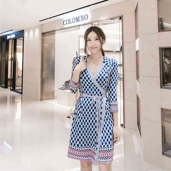 

spring summer wrappe 3 4 sleeve treny fashion latest clothes ladies dresses men's t-shirt factory outlet, White