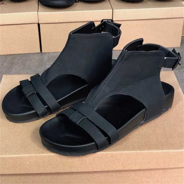 

2022 women's designer slide and slippers summer beach flip flop leather fashion outdoor casual shoes, Black