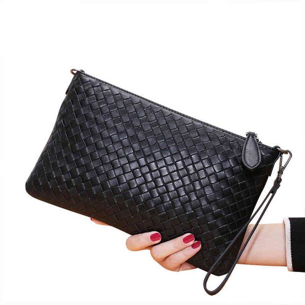 

layer european sheep and american first skin pure hand woven shoulder new leather woven messenger large capacity