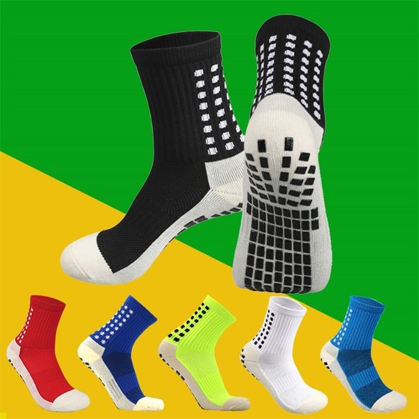 AntiSlip Atmungsaktive Fußball Socken Männer Sommer Laufen Baumwolle Gummi Fußball Frauen Radfahren Sport Zubehör Fußball Grip Socke 220624