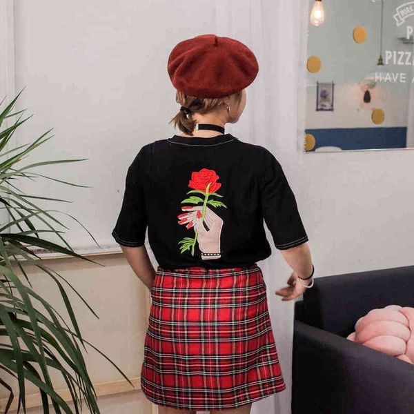 

halajuku loose fashion casual rose embroidered cotton female tshirts 210426, White