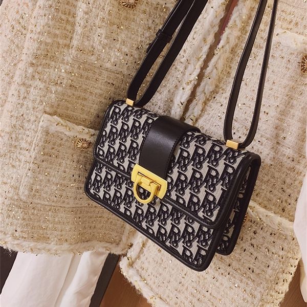 

purses fashionable and versatile embroidered thread small square women's 2022 new messenger single shoulder portable trendy canvas bag