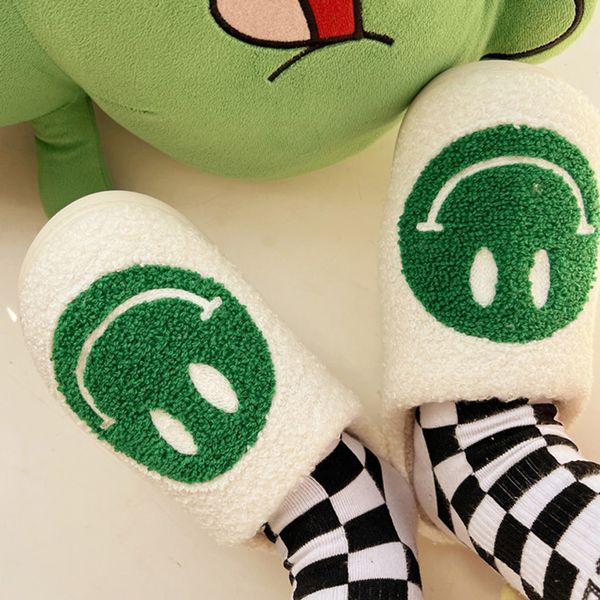 

2022 new green smiley face slippers women winter warm closed fluffy plush cute fuzzy slippers home flip flops men slides shoes, Black