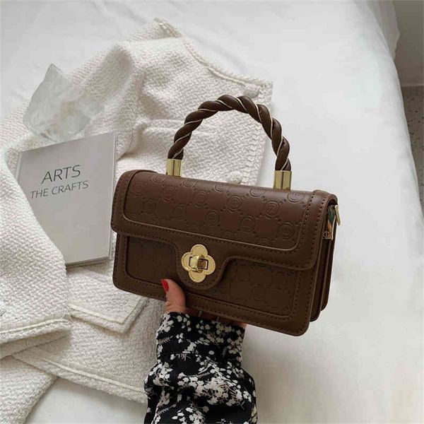 

female autumn and winter new fashion hand-held single messenger embossed small square purses outlet online