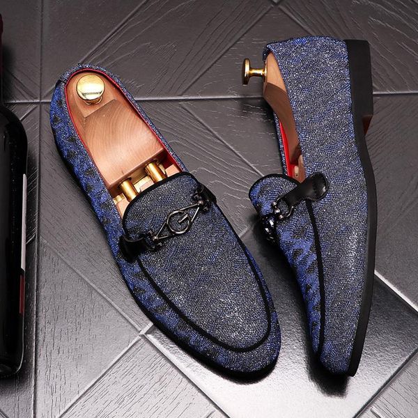 2022 Новый стиль синий рисунок кожаная мужская свадебная обувь итальянская роскошная одежда для роскошных туфель мужчина бизнес -модные туфли для вечеринок