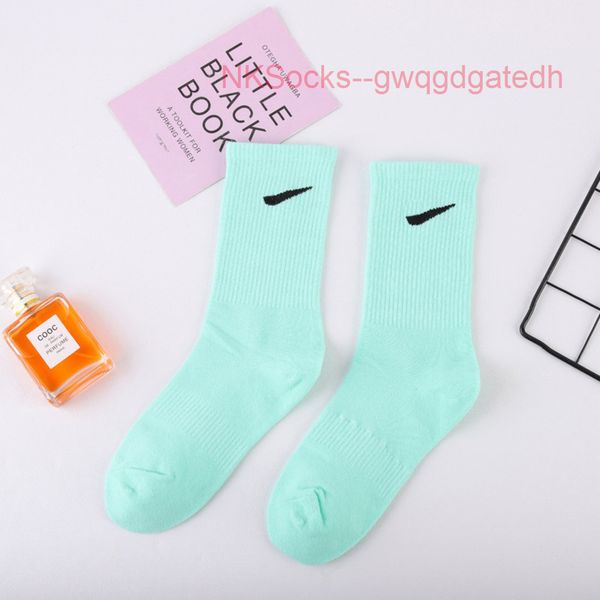 

men's fashion classic hook brand socks middle tube sports moisture absorption sock casual men women luxury wear medium short sportsocks, Black