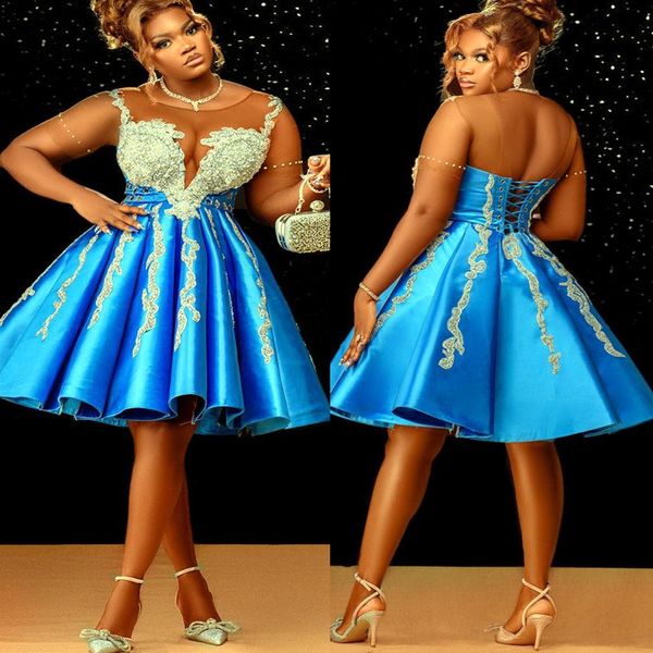 2022 Plus Size Arabo Aso Ebi Abiti da ballo in rilievo di pizzo blu Sheer Neck Serata formale Festa Secondo ricevimento Compleanno Fidanzamento Abiti da damigella d'onore Abito ZJ266