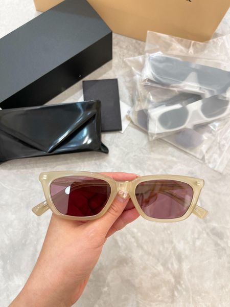 

sunglasses men and women summer style loti anti-ultraviolet retro plate full frame eyeglasses random box, White;black