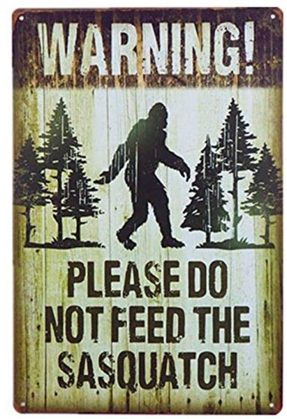 

funny outdoor decor poster area 51 no trespassing military vintage metal yard sign