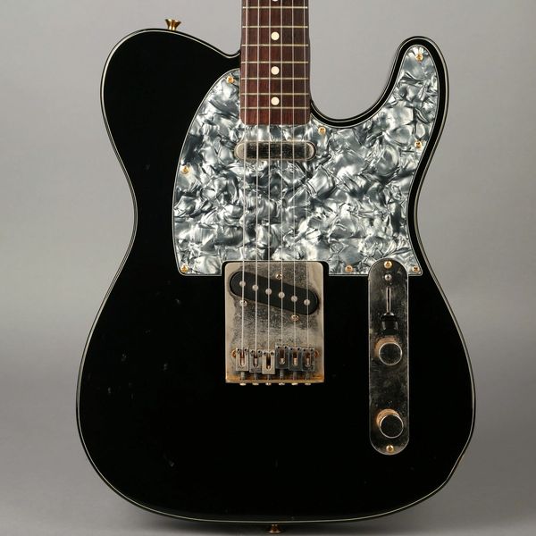 

tele custom 50th anniversary - 1996 mij - black w/gold electric guitar
