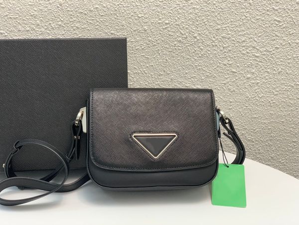 

ladies handbag designer purse luxury chain strap inner compartment leather fashion classic with box size 21-15-10cm, Red;black