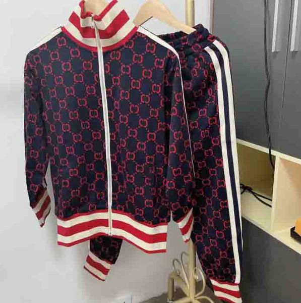 

men's designer alphabet clothing 2022 men's sportswear women's jacket or pants men's clothing sports couple suits casual, Gray