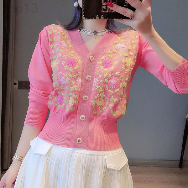 

women's sweaters designer 2021 early autumn new style temperament versatile v-neck long sleeve flower embroidery loose single breasted, White;black