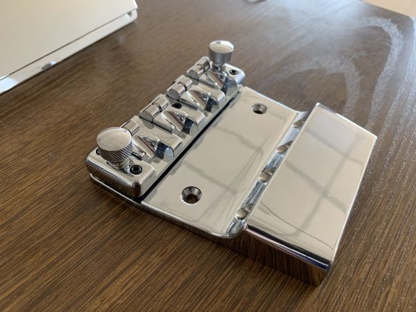 

professional light yellowtailpiece/bridge and pickups for 4 strings ricken 4003 electric bass guitar music accessories in stock