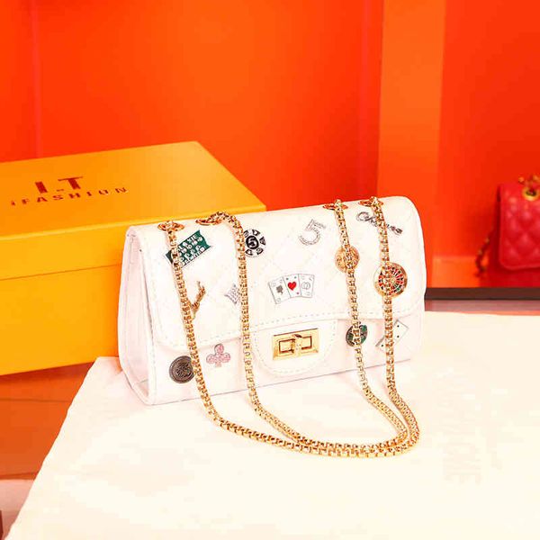 

50% off guangzhou women's new 2022 msenger fashion shoulder handbag lingge chain bag