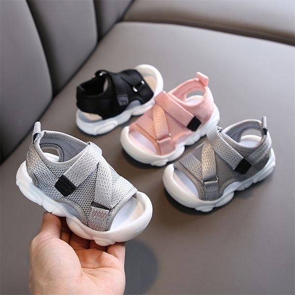 Sandálias de criança de verão sapatos de menina de menina sólida pano de rede de líquidos respirável meninos tênis infantis esportes infantis sandálias SYJ035 220621