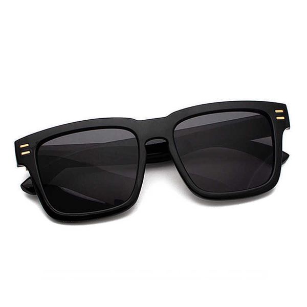 

luxury square sunglasses women brand designer retro full frame sun glasses female 022 outdoor fashion, White;black