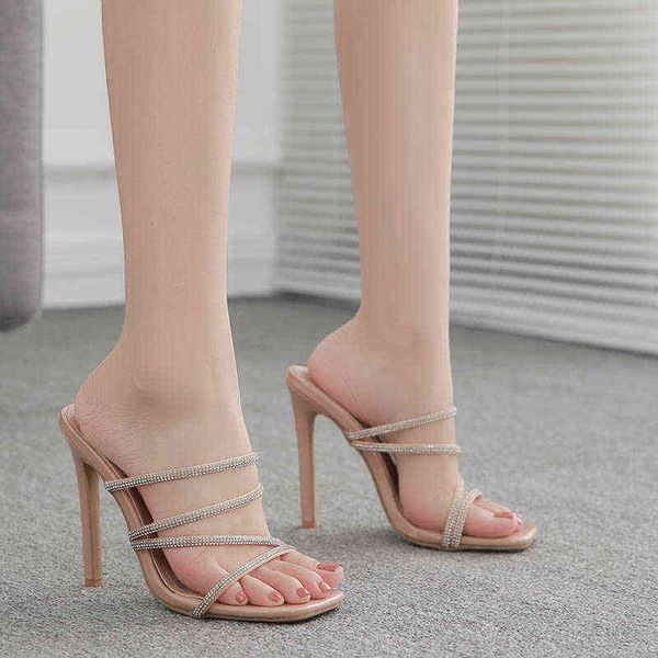 Kadın Ayakkabı Sandalet Terlik Moda Partisi İnce Belt Yüksek Topuklu Seksi Hollow 2022 Yaz Yeni Stil Açık Ayak Parmağı Modern Ayakkabı G220527