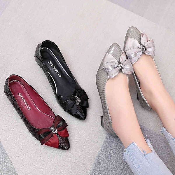 

dress shoes middle heel pointed single shoes women's 22 spring patent leather bow large 43 thick simple ykk1, Black