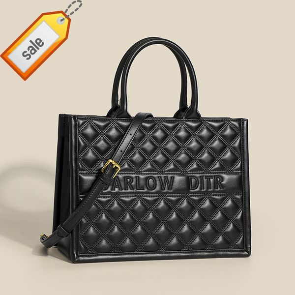 

2022 summer new embroidered fashionable luxury women's simple capacity ladies tassel shoulder bag large letter handbag casual factory o