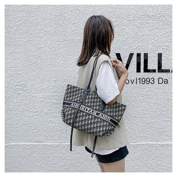 

53% off online sale embroidery tote large capacity hand fashion shopping single