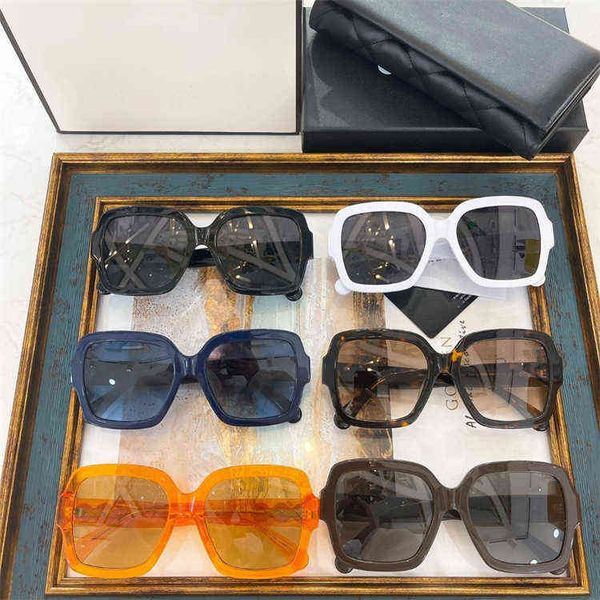 

22 small family women same box sunglasses heart-shaped ch5461 luxury eyewear leisure, White;black