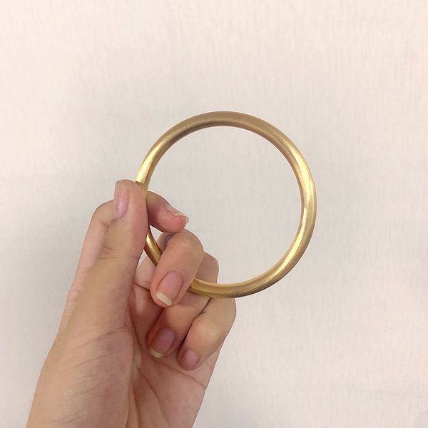 

bracelet simple fashion temperament plain circle smooth bracelet women's cool windsummer, Black