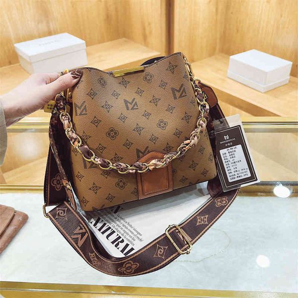 

factory direct sale 60% off bag female 2022 new chain bucket bag fashion simple one shoulder diagonal handbag