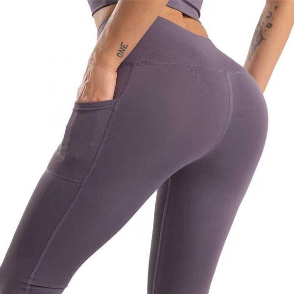 

fitness wear scrunch butt leggings yoga pants women gym yoga leggings with side pocket, White;red
