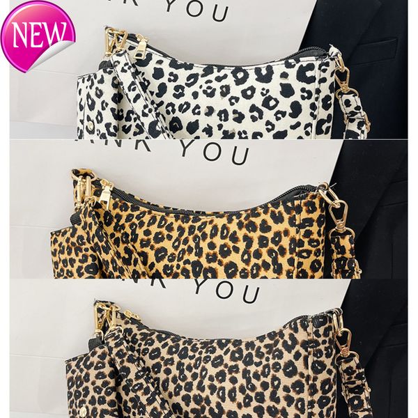 

50% armpit female new type messenger leisure simple popular texture canvas single shoulder hand female luxury designer handbags