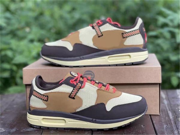 

2022 release travis scotts baroque brown saturn gold outdoor shoes wheat cactus jack fragment 1 military blue high og sports sneakers