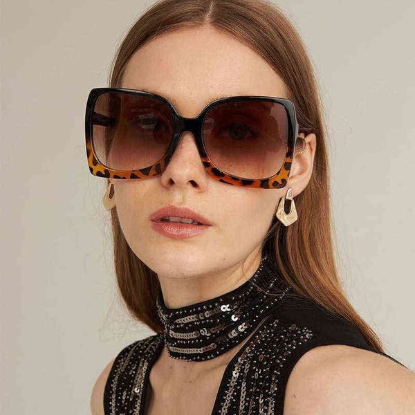 

fashion modern square sunglasses women one piece shades female vintage design oversized sun glasses men oculos de sol, White;black
