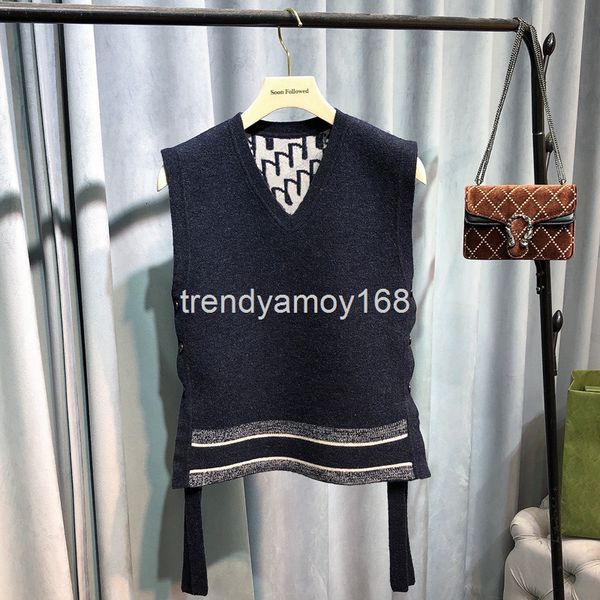 

women's knits & tees spring festival special style double faced v-neck pullover vest female letter jacquard lanyard sweater, White