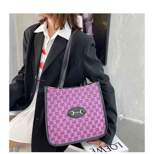 

designers malaking kapasidad female tote bag. luxury bags, Black;red