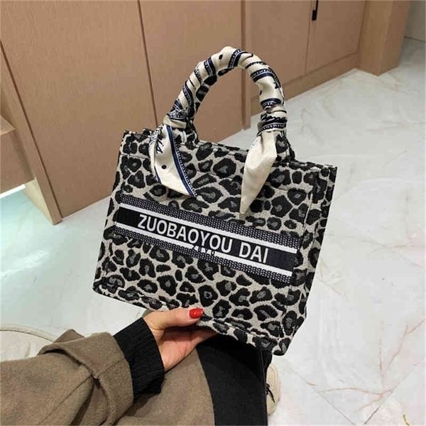 

75% handbags outlet sale texture large capacity leopard tote bag version foreign style handbag leisure armpit bag 2022 wholesale