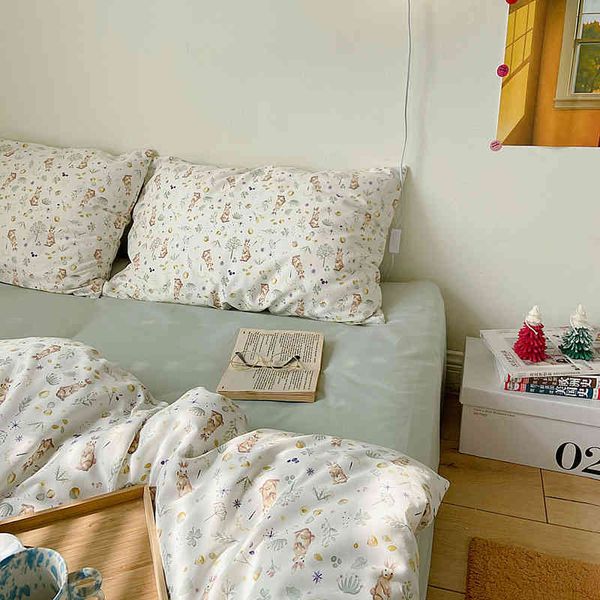 Set di quattro pezzi in puro cotone Ins Cartoon Girl Style Student Dormitory Biancheria da letto a 40 fili coreana