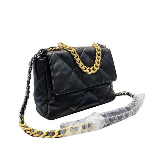 

tz 2022 women italy early fall classic c mini flap 19 series bags gold metal chain tote matelasse with strap crossbody bag luxury designer h